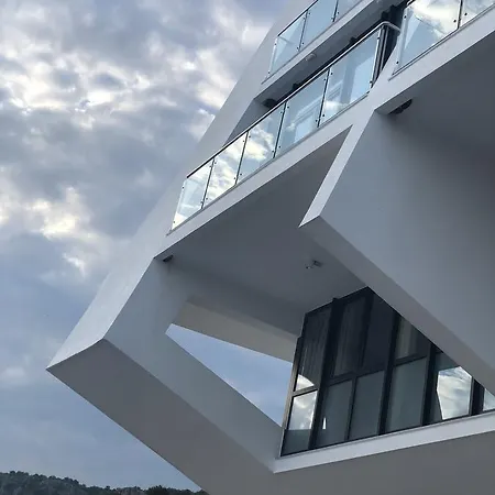 Adriatic * Shengjin (Lezhe)