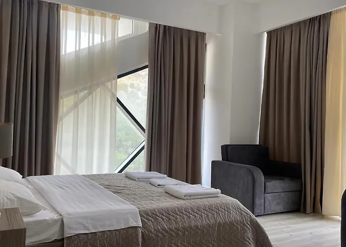 Hotell Adriatic Shëngjin