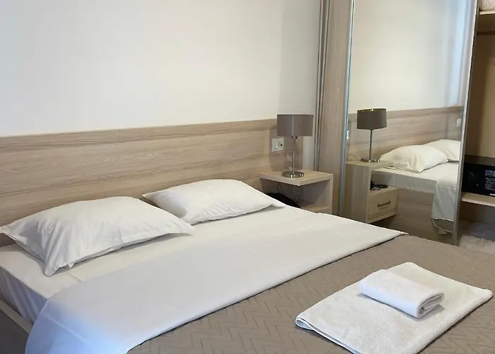 Adriatic Hotell Shëngjin
